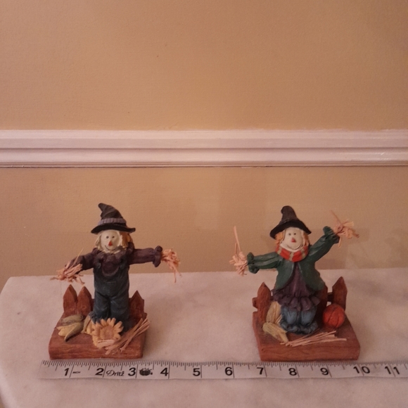 J. T. S. Pair Scarecrow Vintage Resin Figurines - Picture 7 of 9
